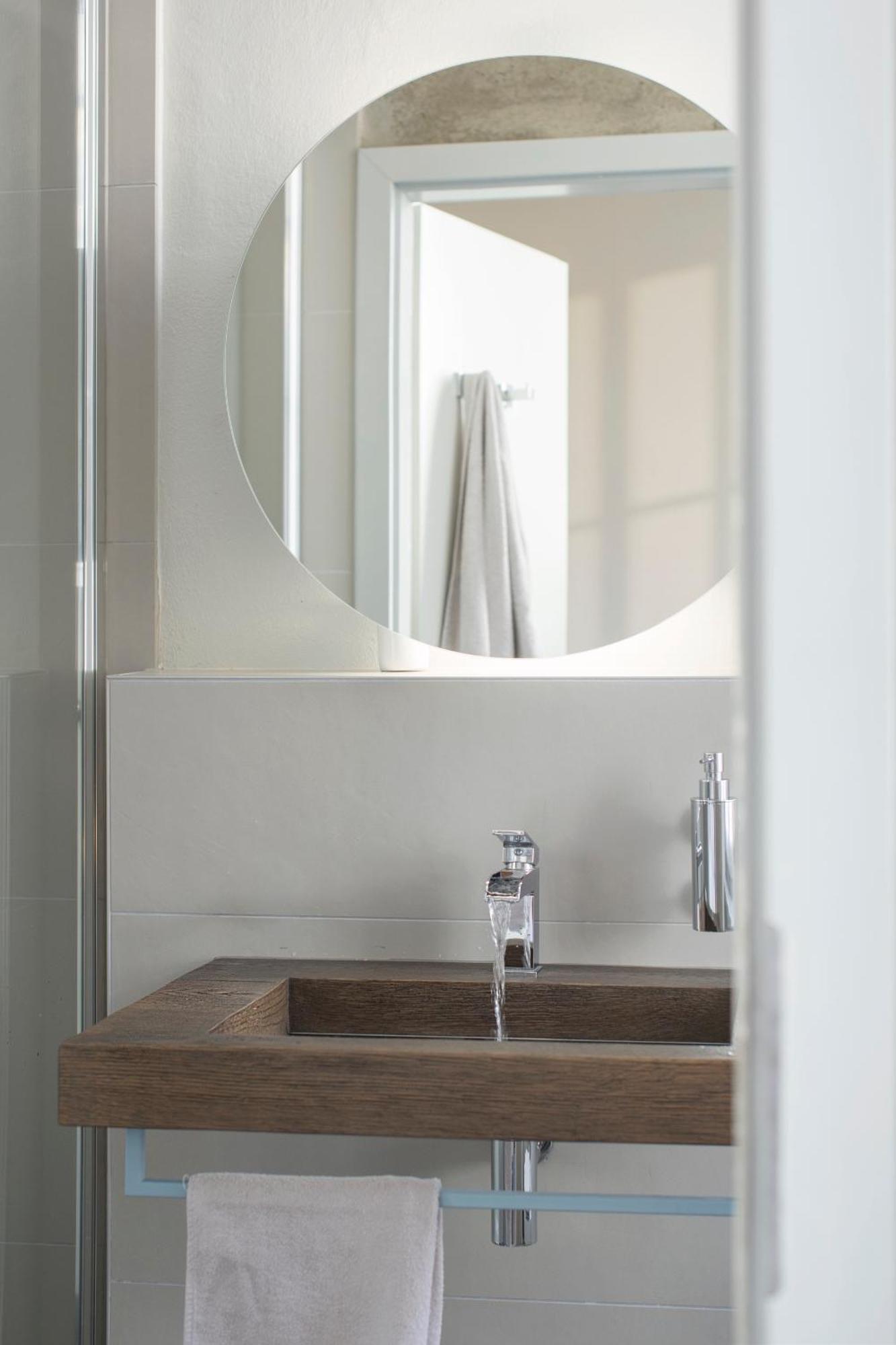 Caffe Dell'Arte Boutique Rooms Locarno Bagian luar foto