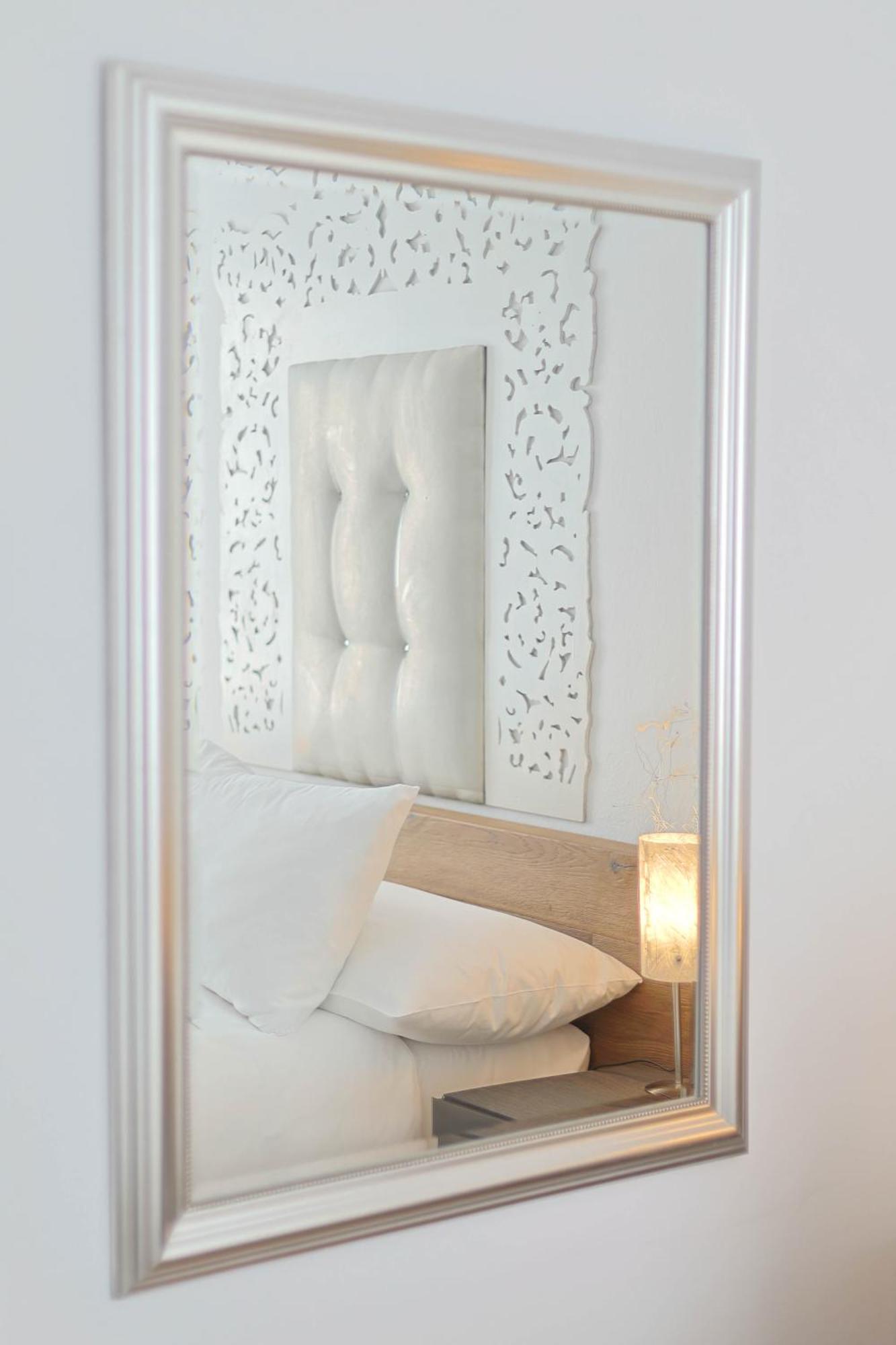 Caffe Dell'Arte Boutique Rooms Locarno Bagian luar foto