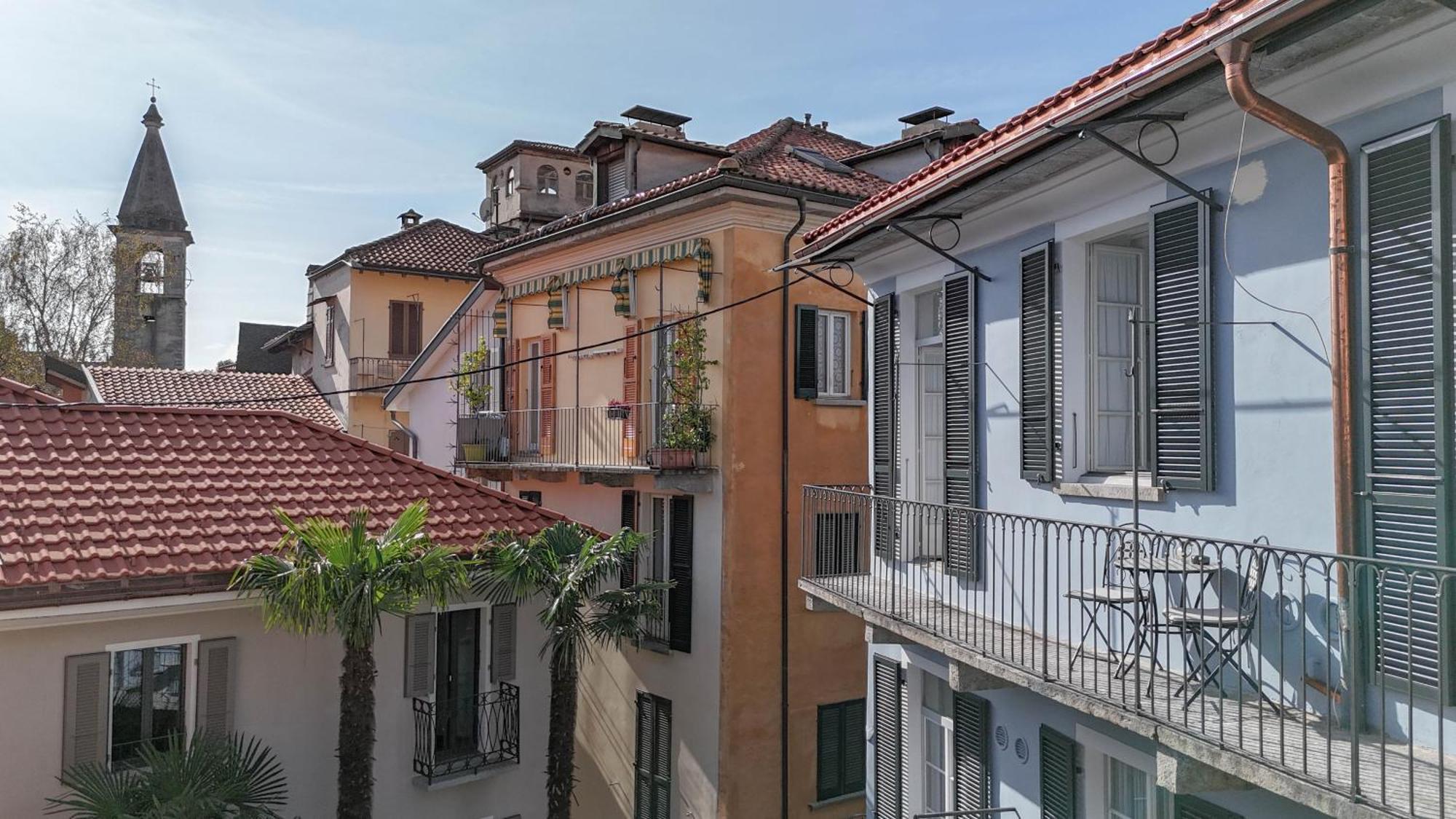 Caffe Dell'Arte Boutique Rooms Locarno Bagian luar foto