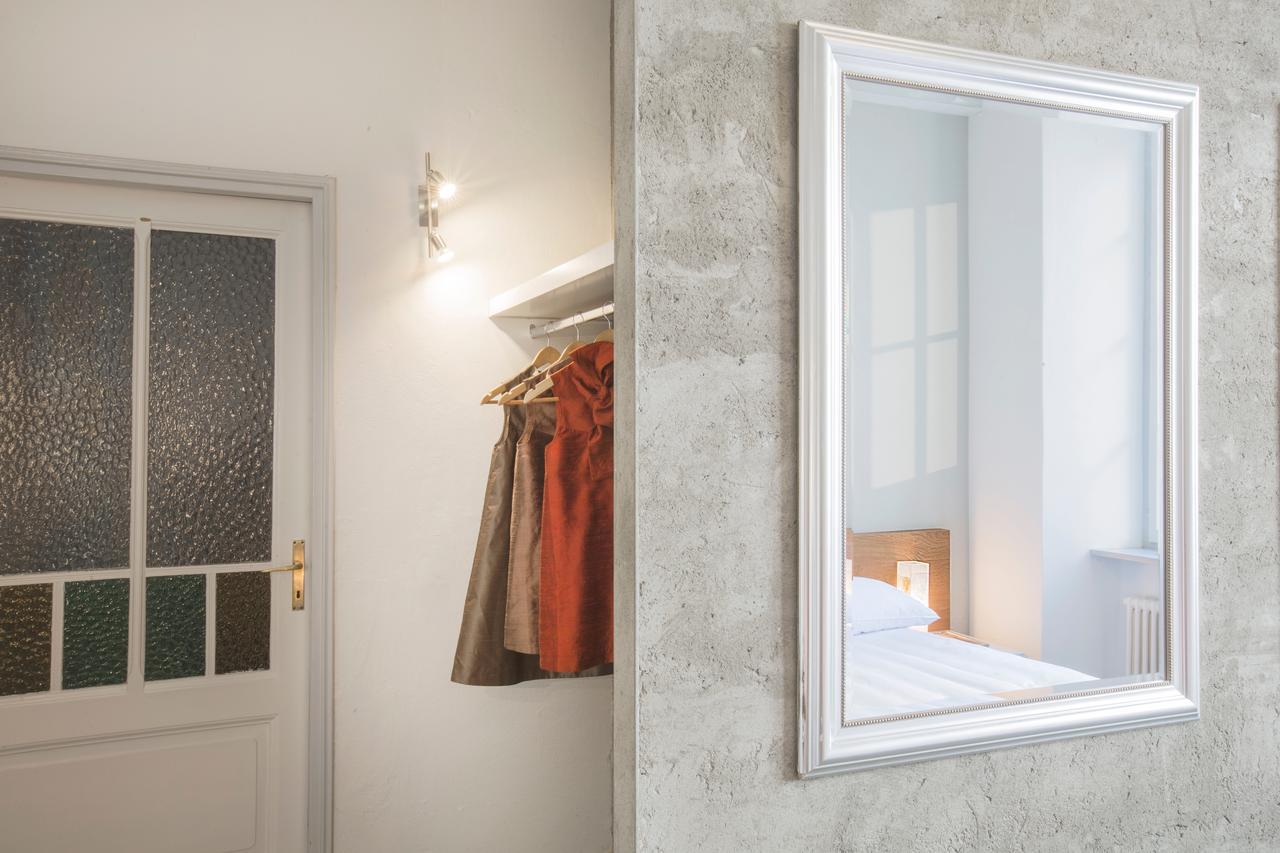 Caffe Dell'Arte Boutique Rooms Locarno Bagian luar foto