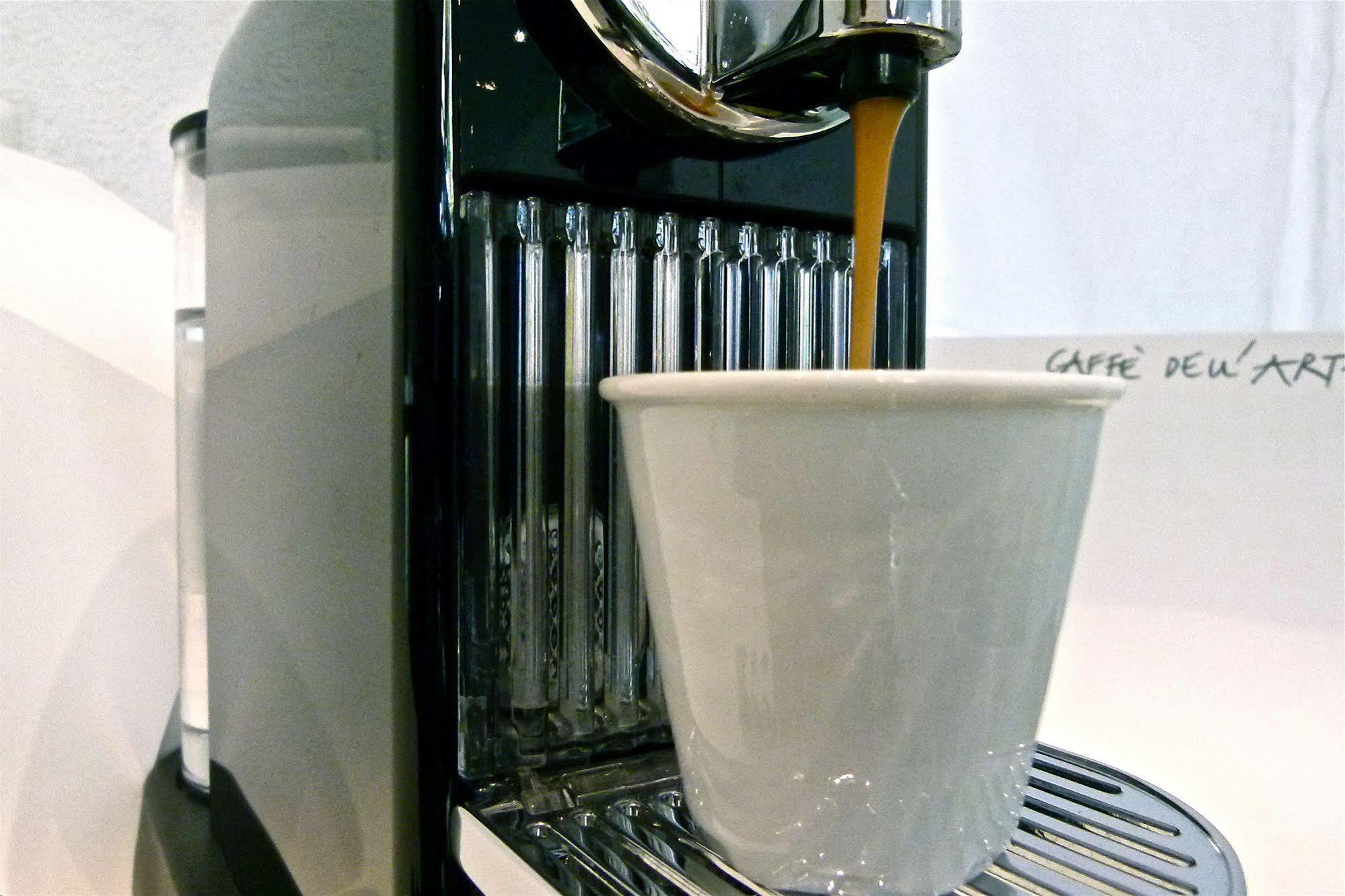 Caffe Dell'Arte Boutique Rooms Locarno Bagian luar foto